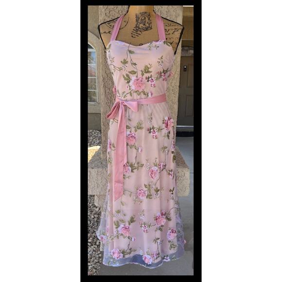 Lulus Pink Floral Applique Tie-Strap Midi Authentic Sweetness Dress Size S - Picture 3 of 12